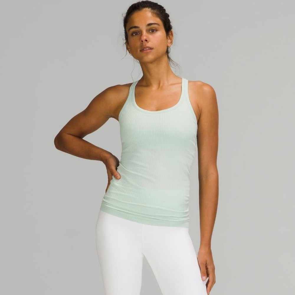 Lululemon Ebb to Street Tank size 4 EUC!